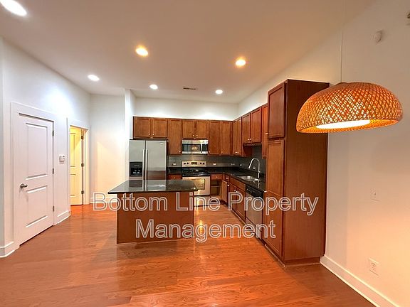 4th image of 904 Warren Burgess Ln