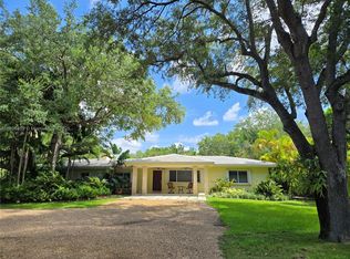 7895 SW 122nd St, Pinecrest, FL 33156