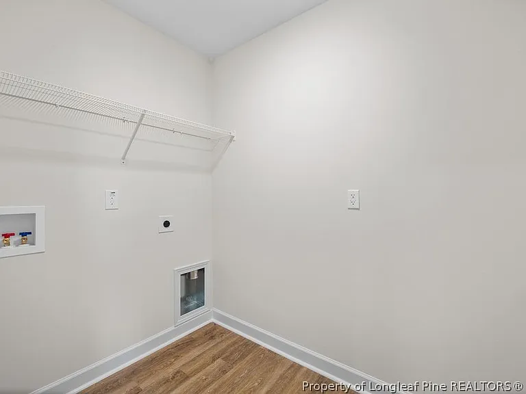 544 Ashley Heights Dr — Photo 12