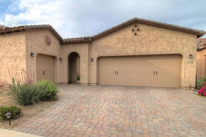 1st image of 17778 W Cottonwood Ln