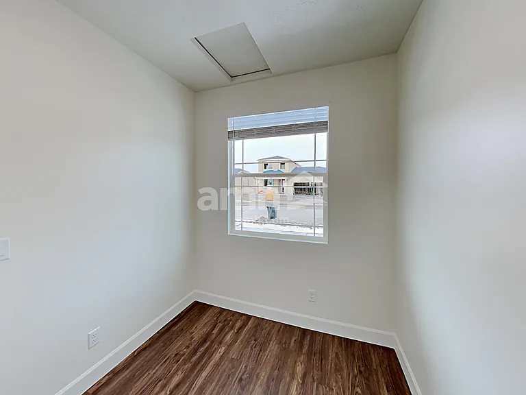 2613 W 3340 S — Photo 7