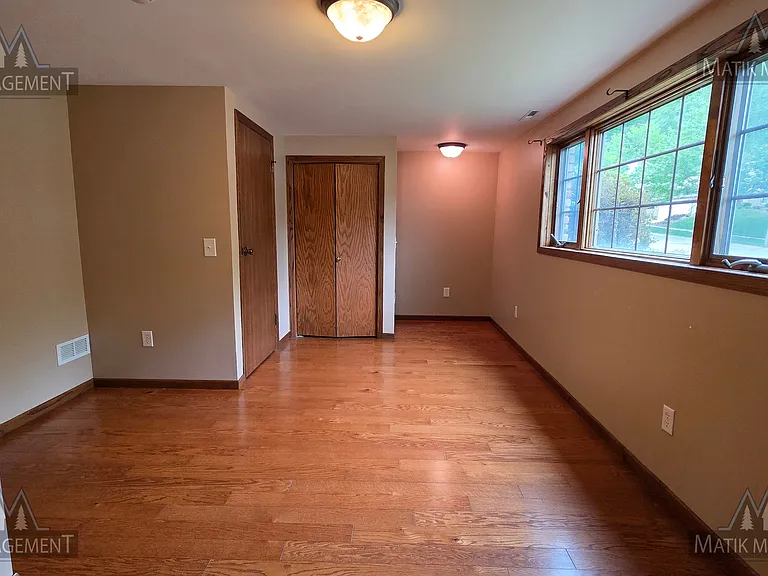 703 Northern Hills Dr NE — Photo 14