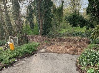 4911 S 112th St, Tukwila, WA 98178