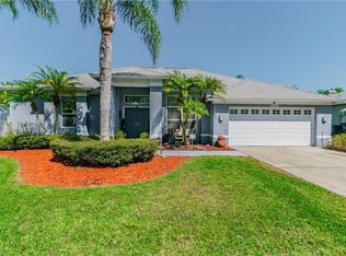 5150 Halstead Ln, Zephyrhills, FL 33541