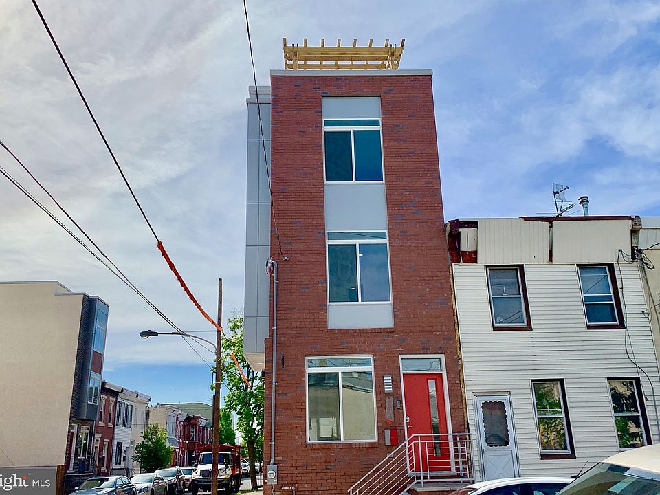 2nd image of 2513 Emerald St