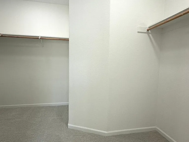 2608 Saint Andrews Dr — Photo 29