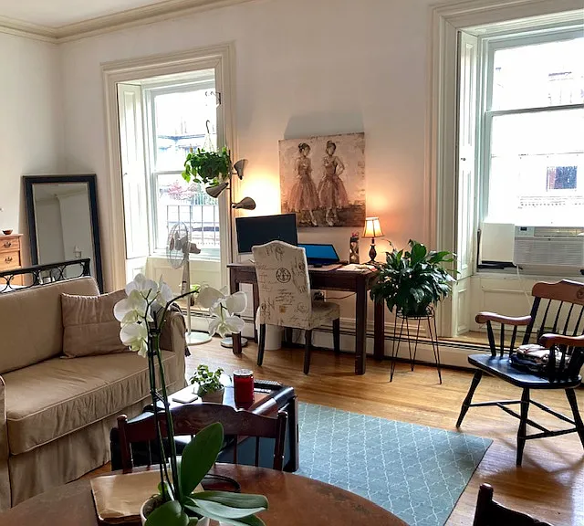 141 Beacon St #10 — Photo 2