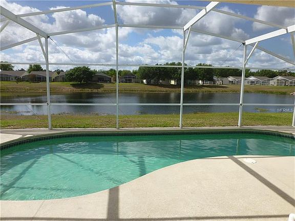 4th image of 17412 Silver Creek Ct