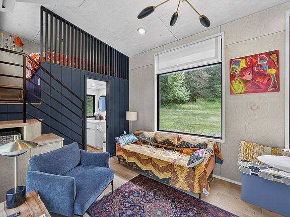 5th image of 700 Ben Birdwell Ln