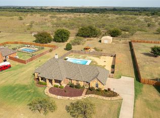 1548 SW Paint Rd, Cache, OK 73527