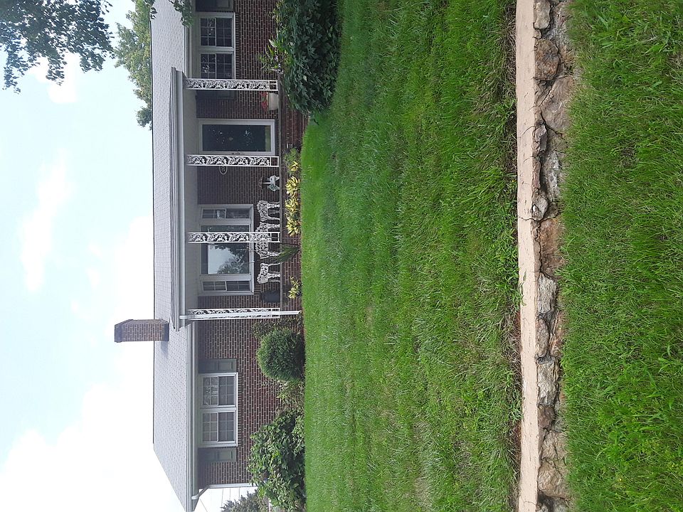 1st image of 204 Keesling Ave