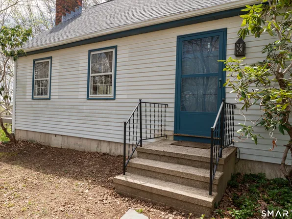 94 Quonnipaug Hill Road, Guilford, CT 06437
