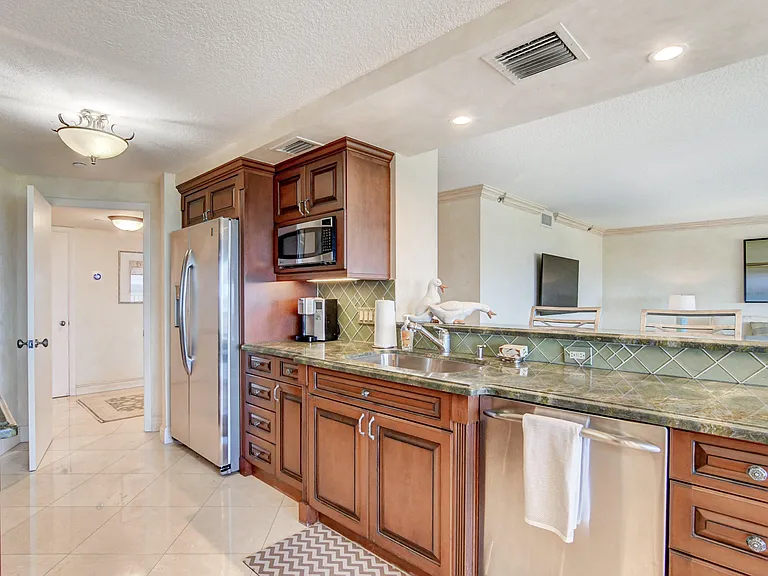 4301 N Ocean Blvd #607 — Photo 11