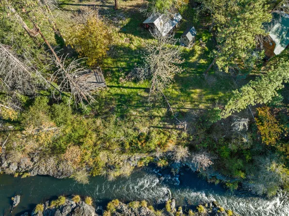 14150 Upper Applegate Rd, Jacksonville, OR 97530