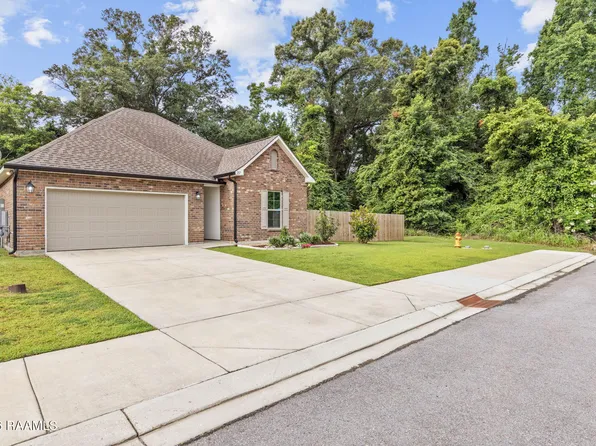 207 Muscadine Ln, Lafayette, LA 70508