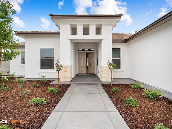 5th image of 8707 Latera Ct