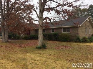 385 2nd Ave, Moundville, AL 35474