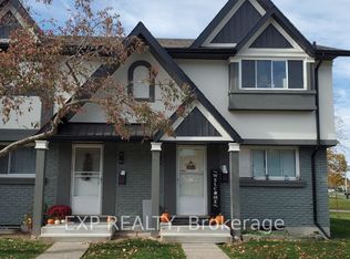 33 Berkley Dr #24, Saint Catharines, ON L2M 6T8