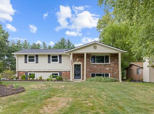 84 Bennett Rd, Carmel, IN 46032
