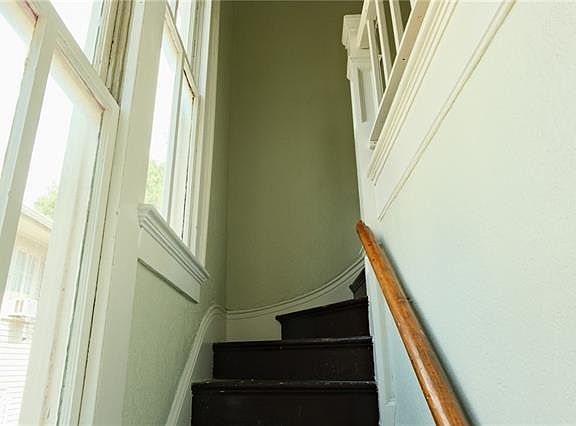 4th image of 816 N Carrollton Ave APT B