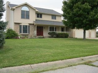206 Shamrock Ave, Greentown, IN 46936