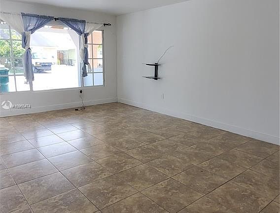4th image of 19021 NW 45th Ave #19021