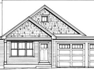 8 Hikers Ln, Nashua, NH 03062