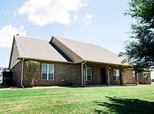 3102 S Railroad St, Marlow, OK 73055