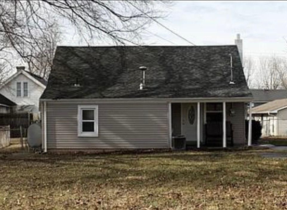 1st image of 2477 Maple St