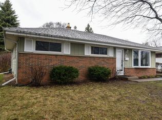 N86W15080 Menomonee River Pkwy, Menomonee Falls, WI 53051