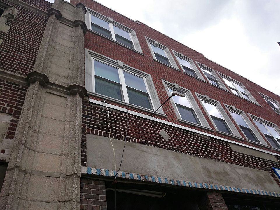 2nd image of 143 Brighton Ave