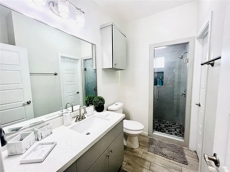 4729 Magnolia Ave #4 — Photo 14