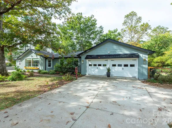 420 Old Haw Creek Rd, Asheville, NC 28805