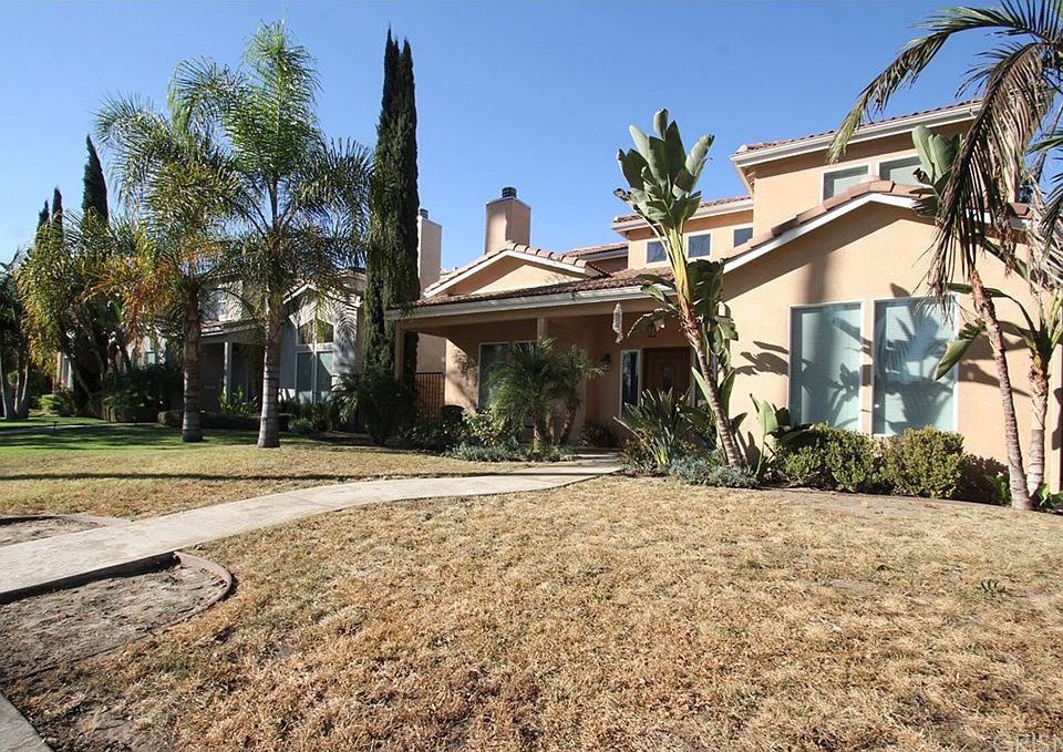 1st image of 17201 Sherman Way