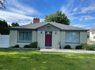 4207 Kroum Rd, Yakima, WA 98901