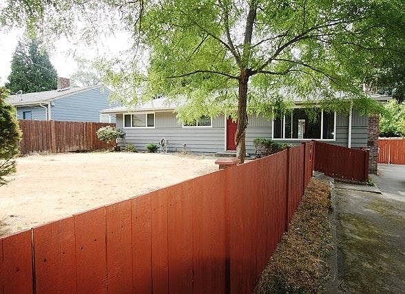 1st image of 1547 NE 171st St