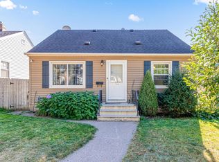 1734 Cottage Ave E, Saint Paul, MN 55106
