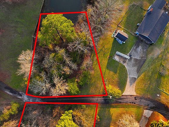 4th image of 128 144 County Rd #2123