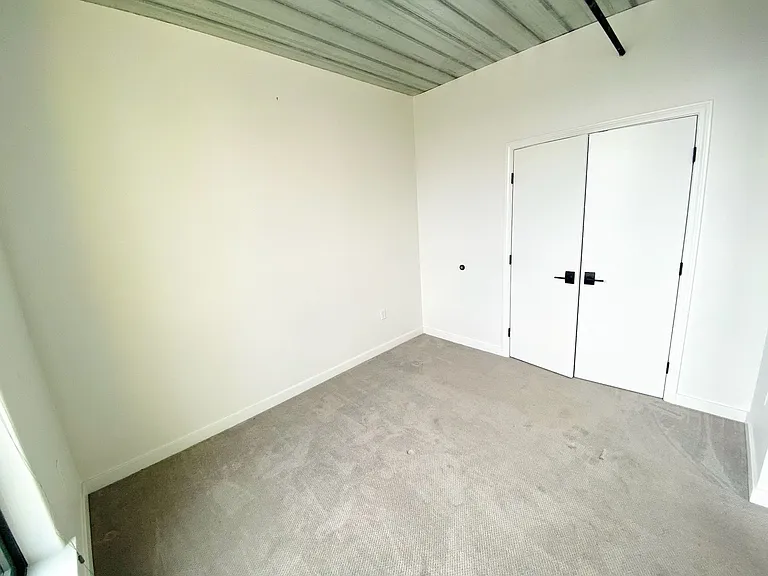 Kelley Square Lofts — Photo 28