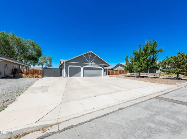 65 Eclipse Dr, Sparks, NV 89441