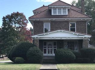 105 10th Ave W, Huntington, WV 25701