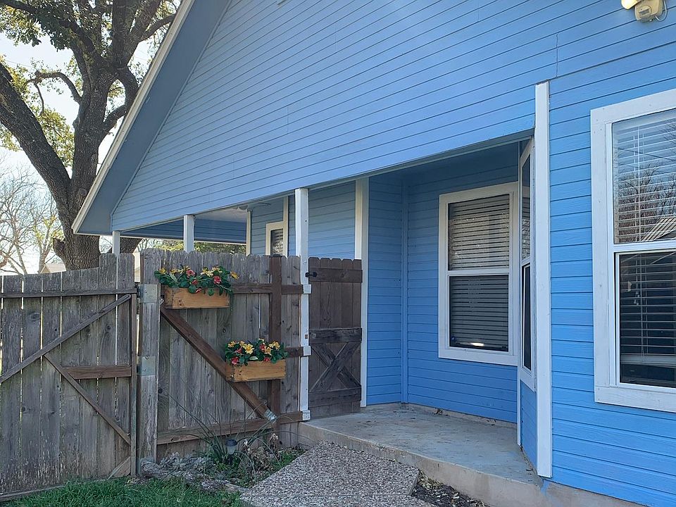 216 NW River Rd, Martindale, TX 78655 Zillow