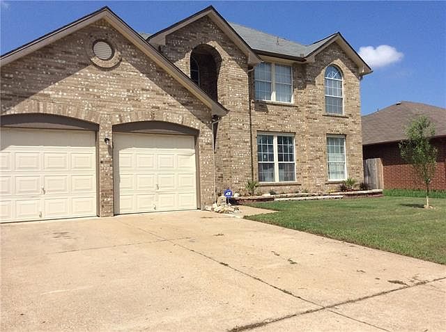 1st image of 1627 Caplin Dr