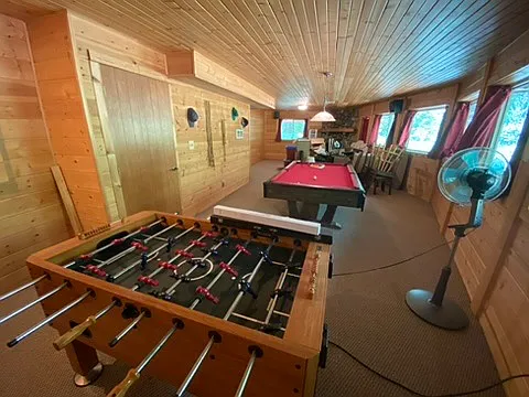 3 bed, 3563 sqft, $4,000 — Photo 1