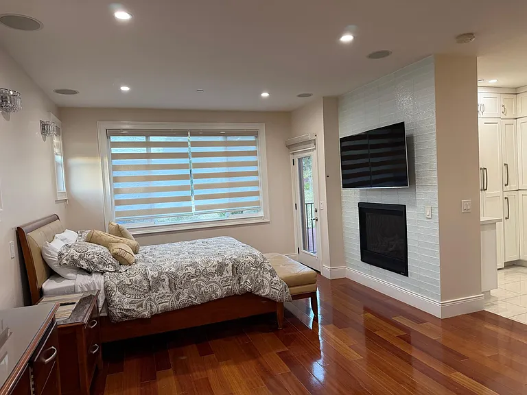 950 Upland Rd #B — Photo 8