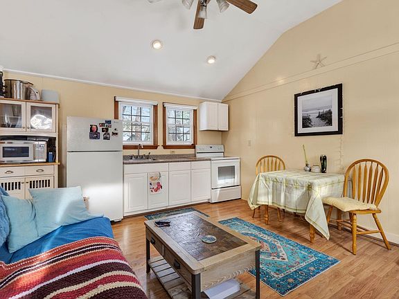 4th image of 488 Main Street #7