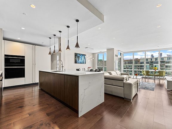 5th image of 1 Shore Ln