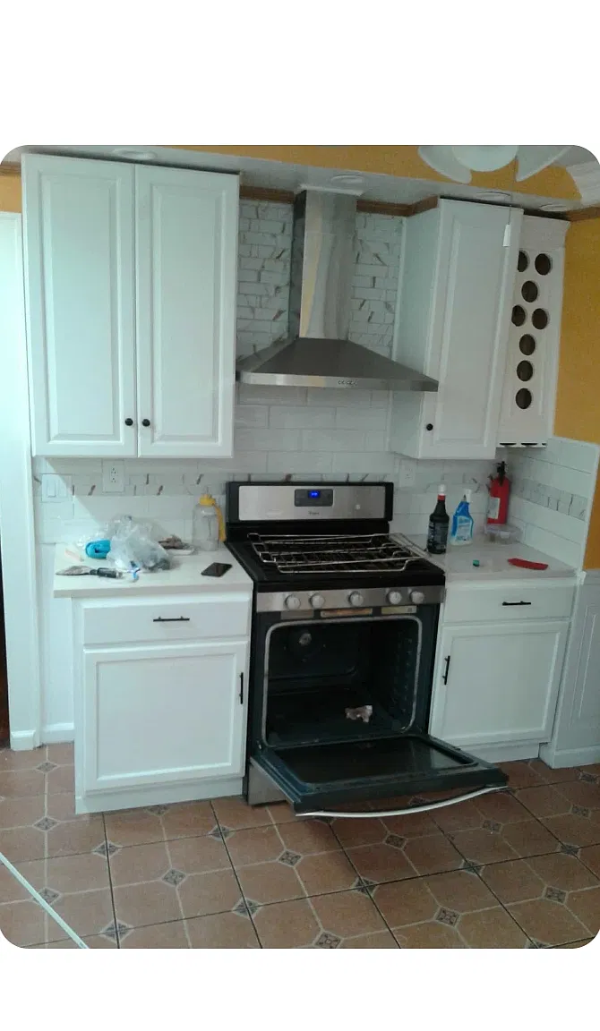 3 bed, 1160 sqft, $2,500 — Photo 4