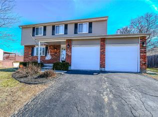 808 Decker Dr, Miamisburg, OH 45342
