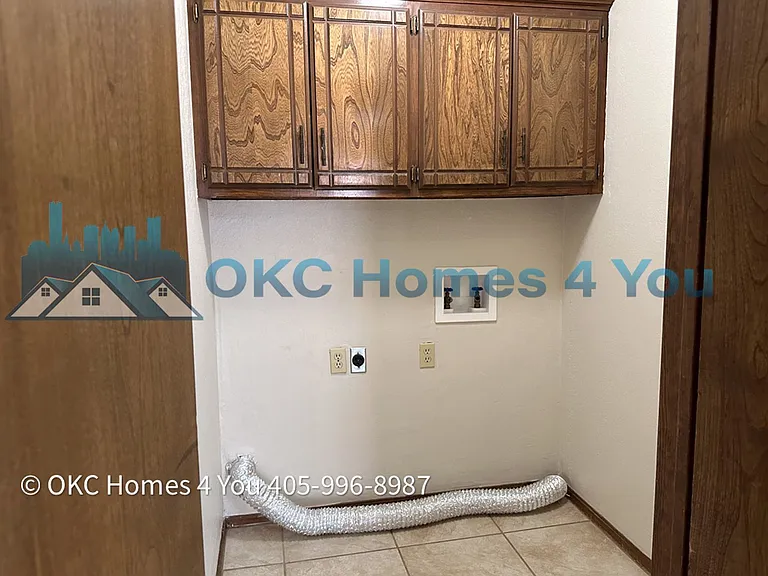 1109 Summerton Pl — Photo 9